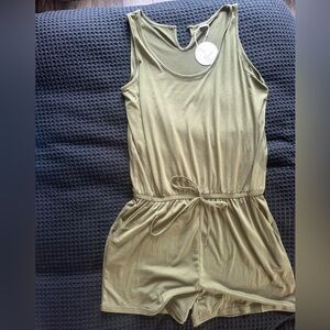 Olive Green Sleeveless Jumpsuit